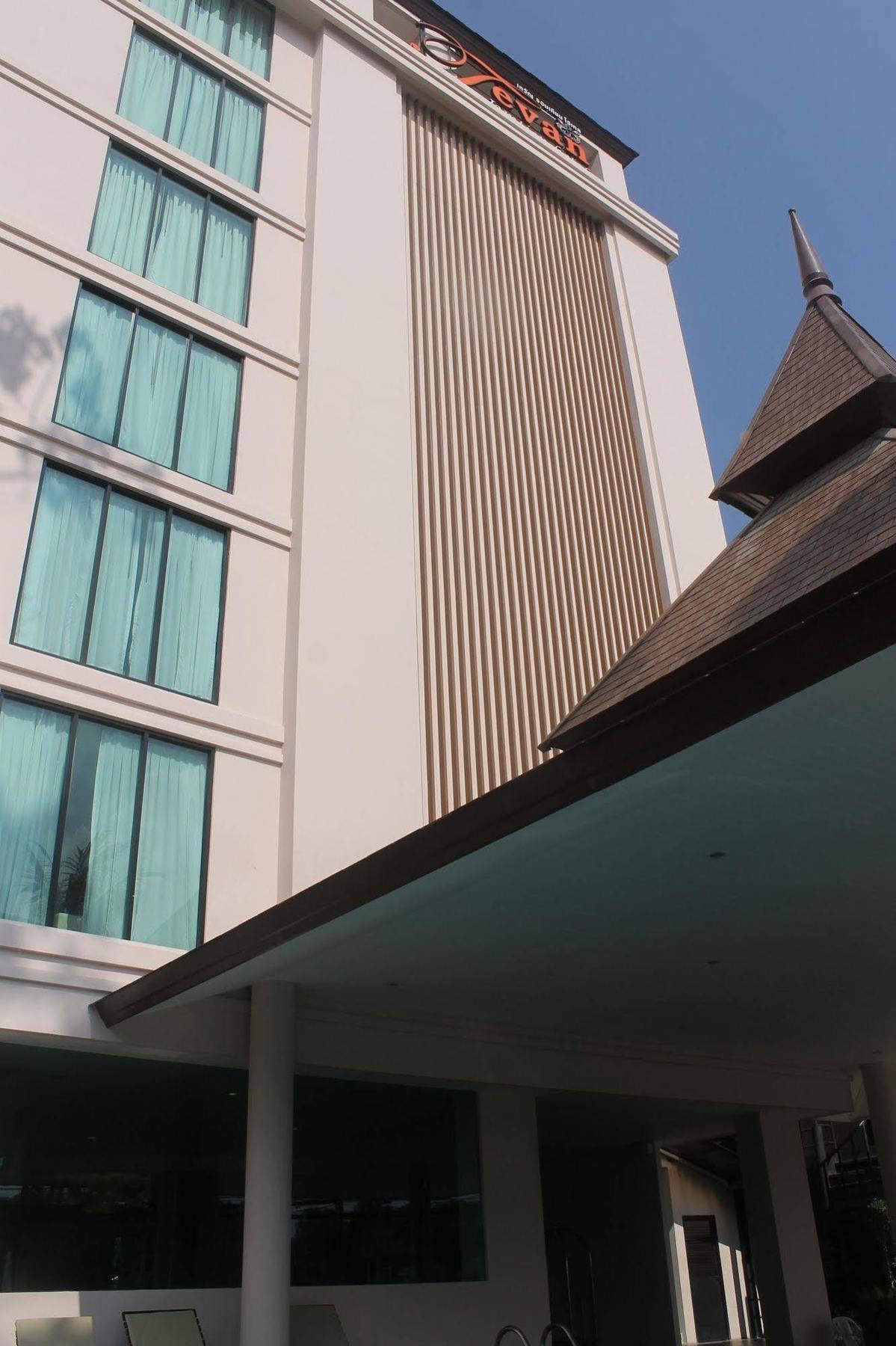 Tevan Jomtien Pattaya Esterno foto